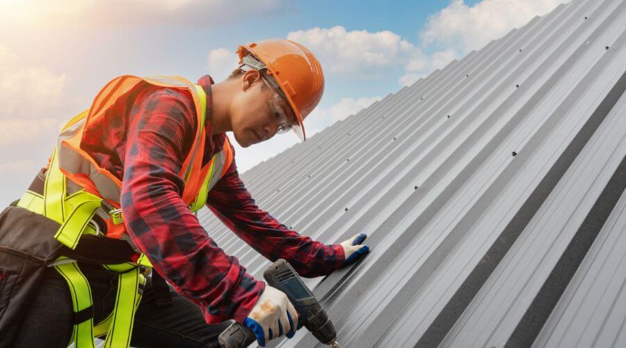 Owens Corning roofing contractor in Turton, SD